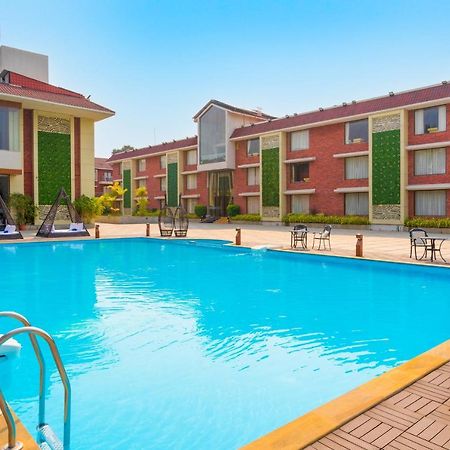 Treat Beach Resort Bordi Buitenkant foto